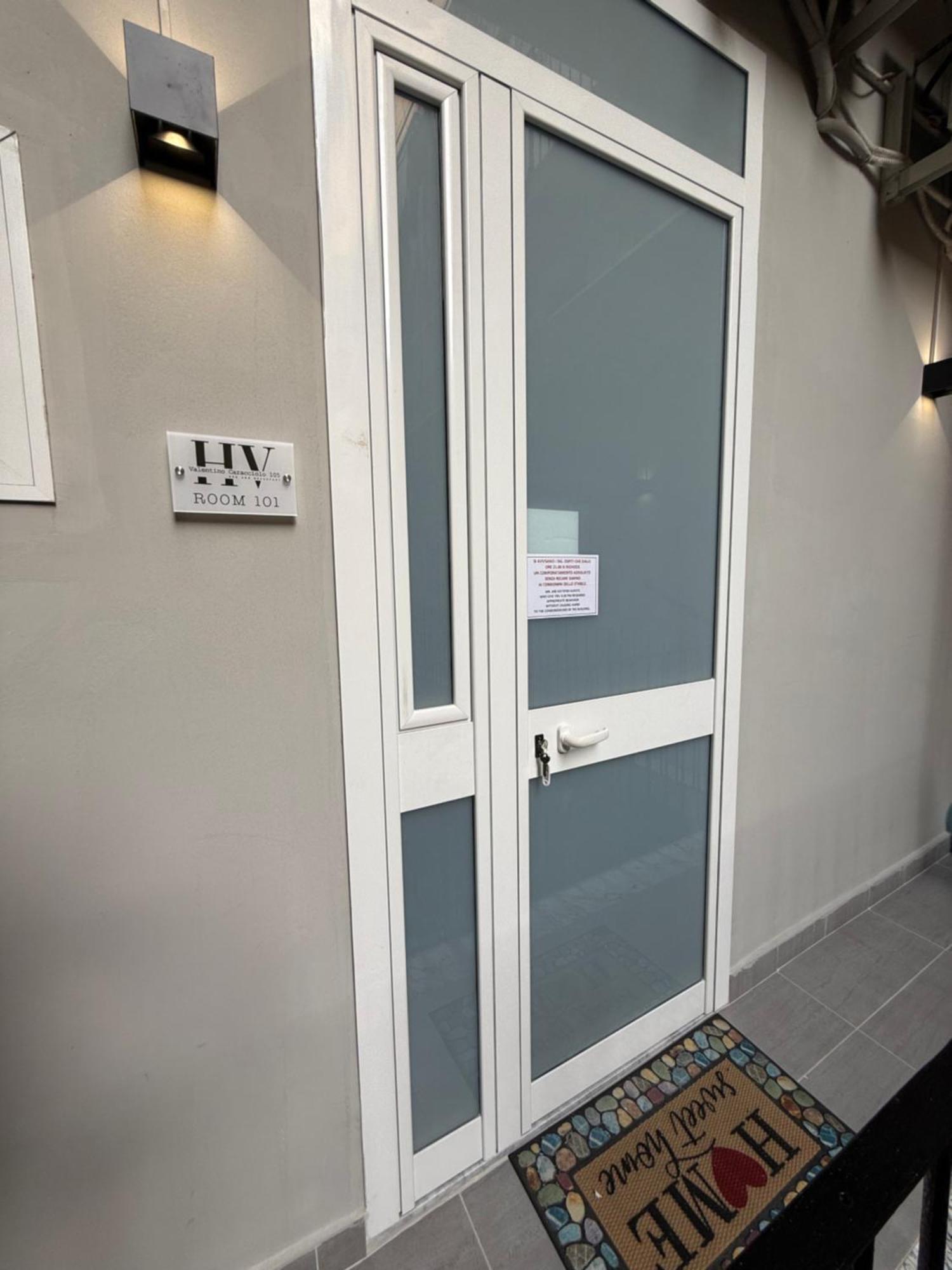 Valentino Caracciolo 105 Apartment Naples Exterior photo