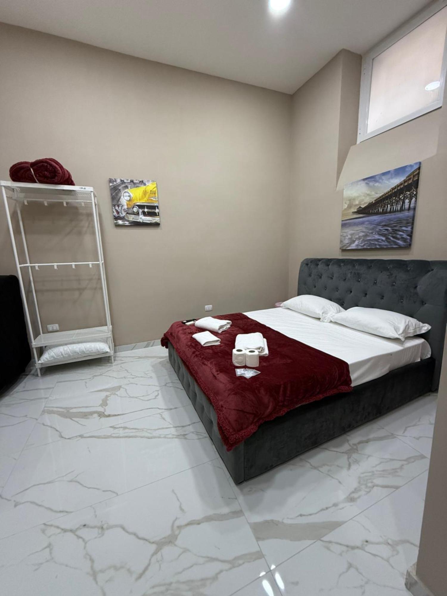 Valentino Caracciolo 105 Apartment Naples Exterior photo